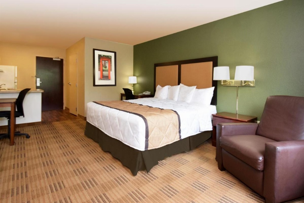 Extended Stay America Suites - Orange County - Huntington Beach